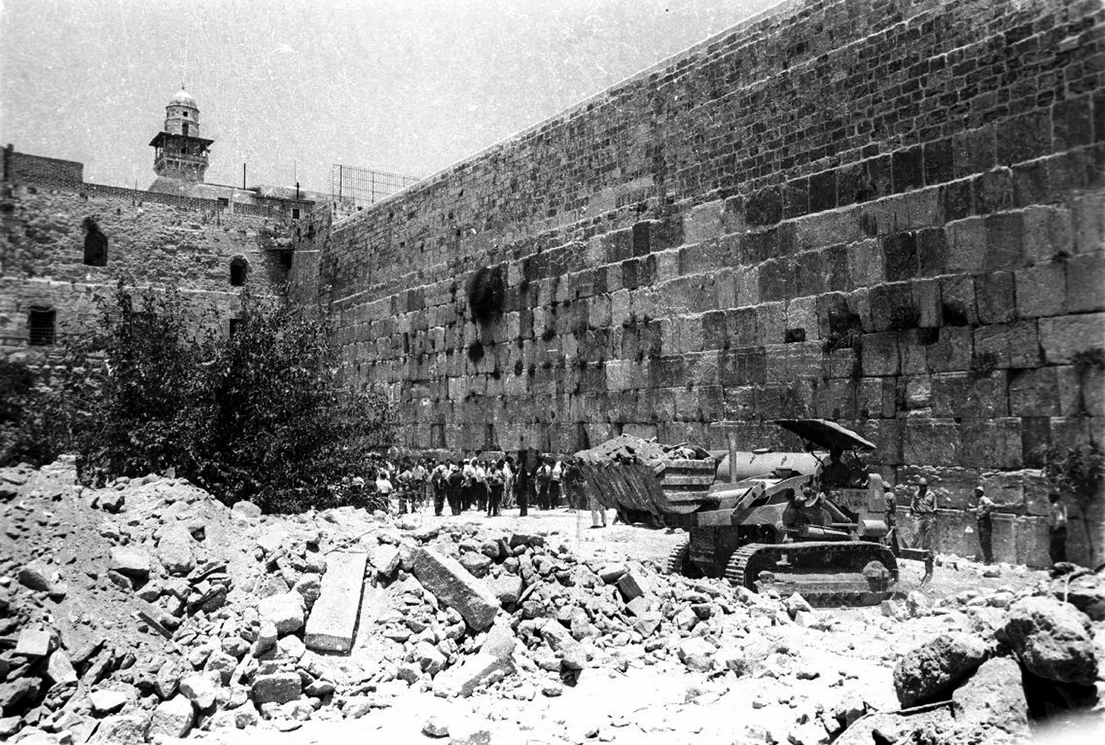in a matter of hours after the capture of the Old City by Israeli forces in the Six-Day War of 1967