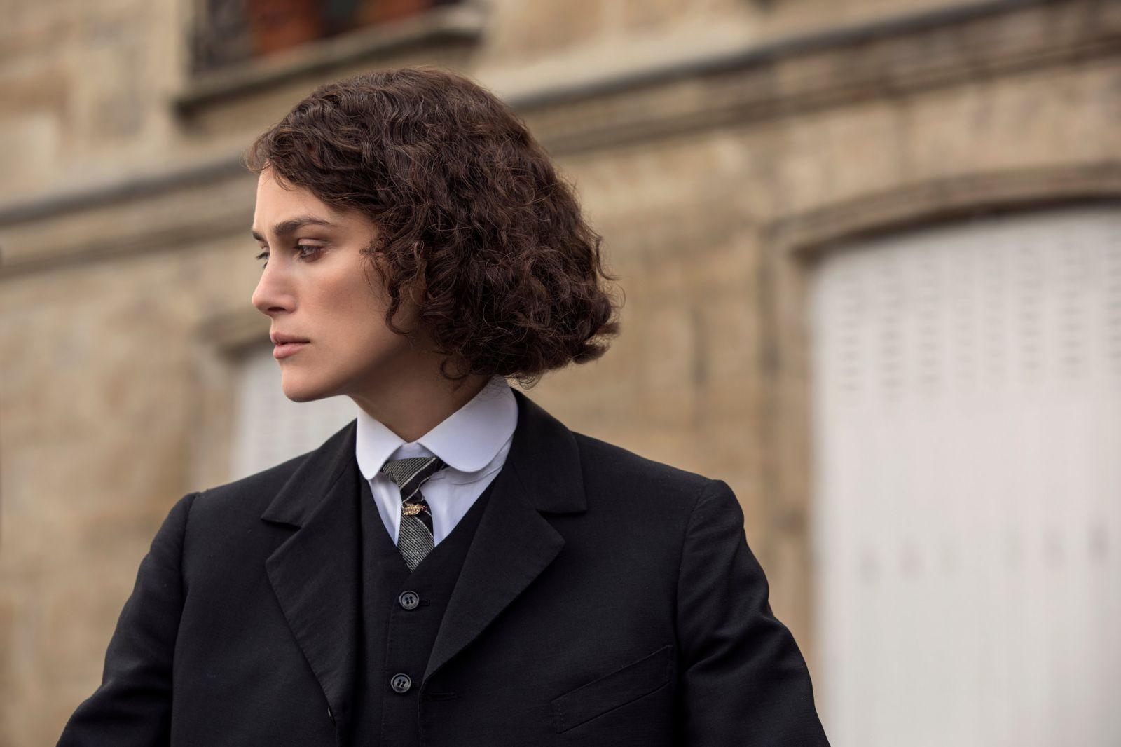 Keira Knightley plays the French writer Colette in this biographical movie directed by Wash Westmoreland